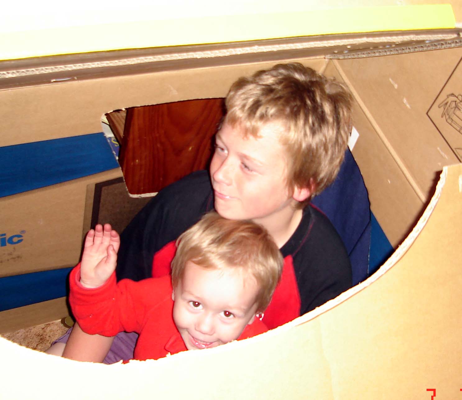 Luke/2006-05-07_Luke_House/Luke House (3).JPG